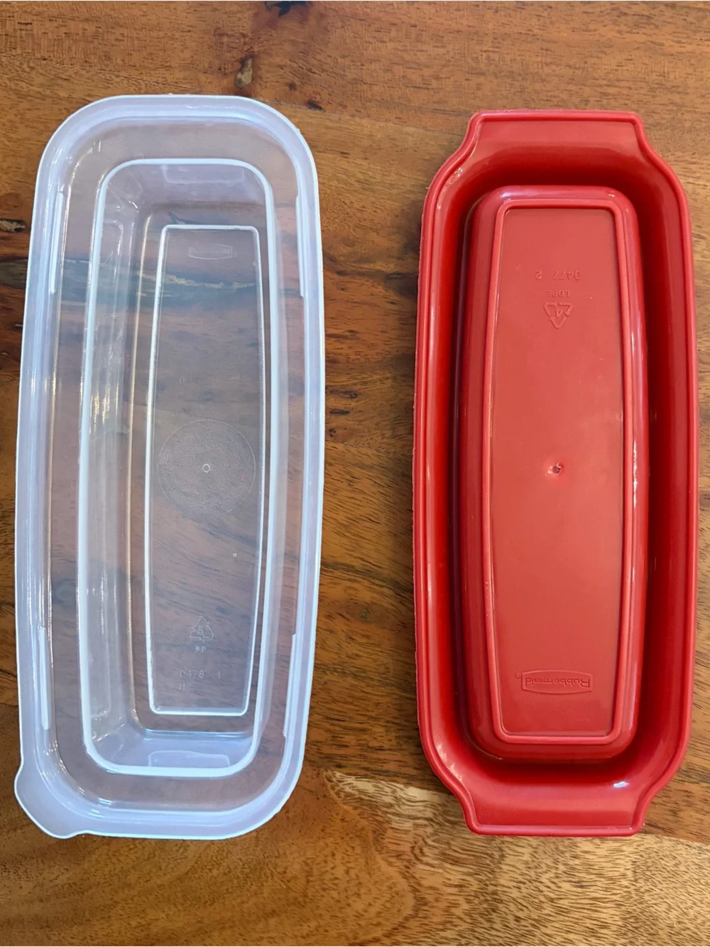 TWO Vintage 0477 Rubbermaid Standard Plastic Butter Dishes Red Almond w/ Lids